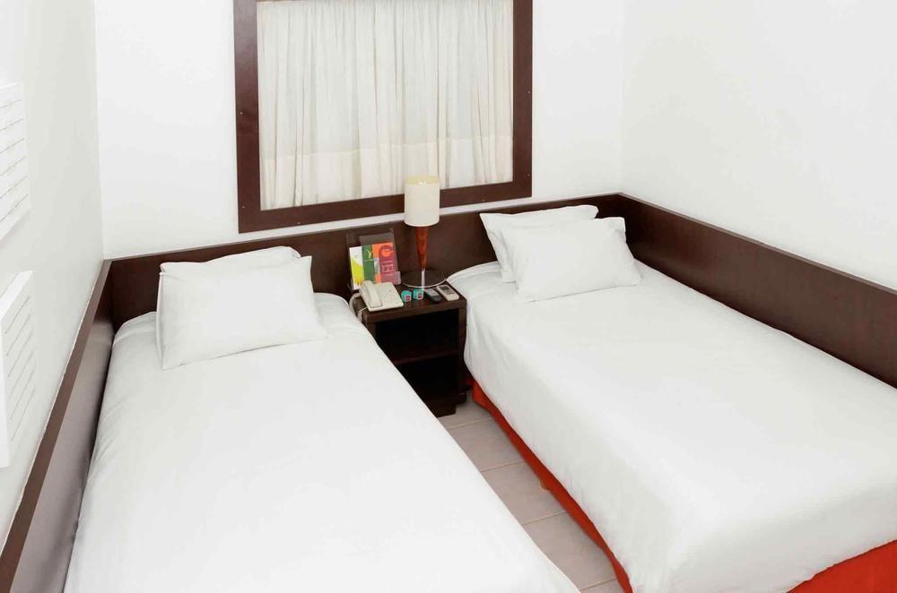 Triangulo Apart Hotel Vitória Екстериор снимка